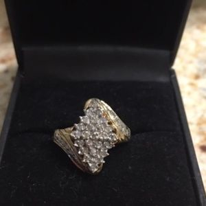 10kt and diamond cocktail ring